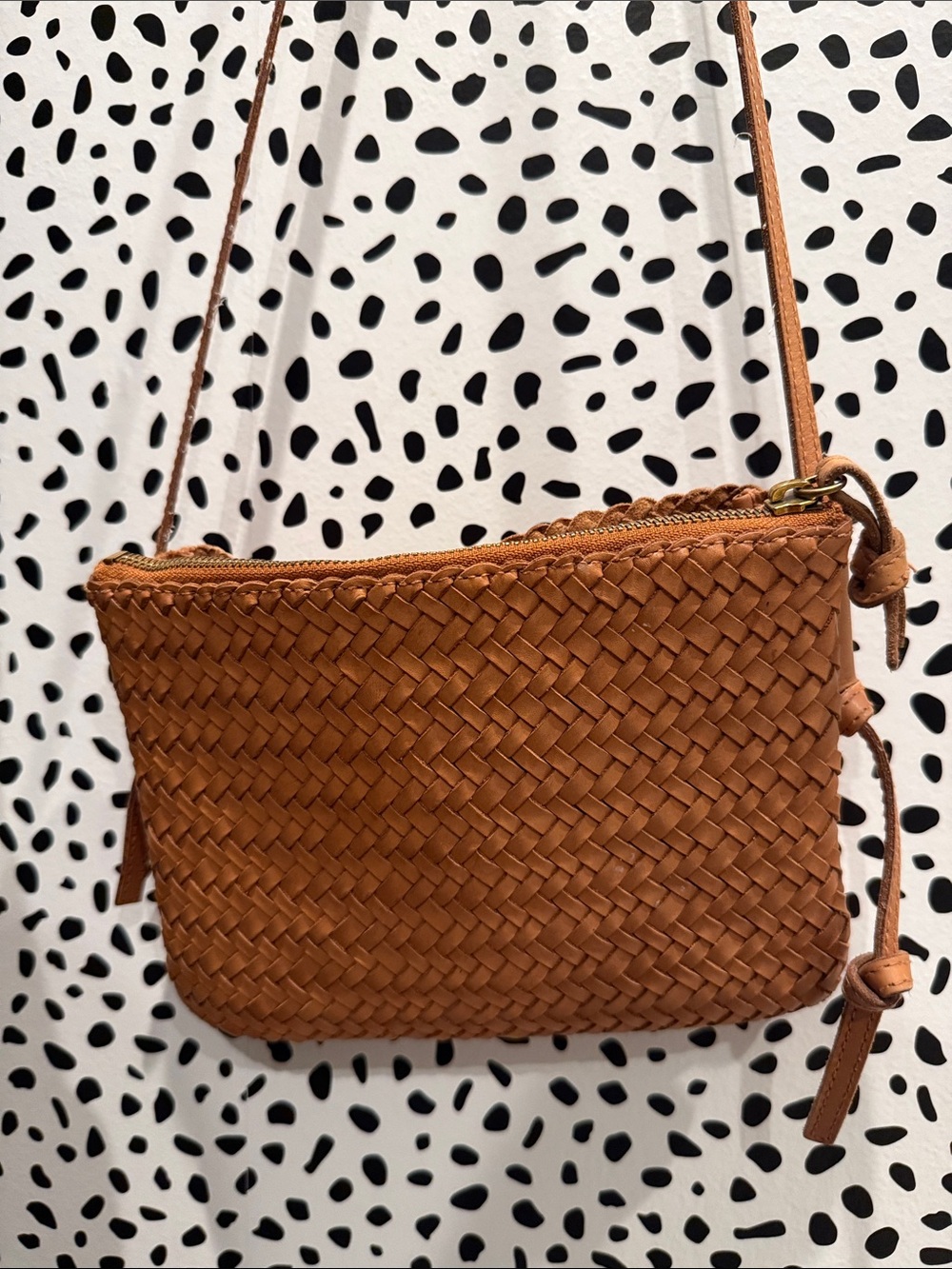 Madewell Woven Leather Crossbody Bag in Tan - Picture 3 of 5